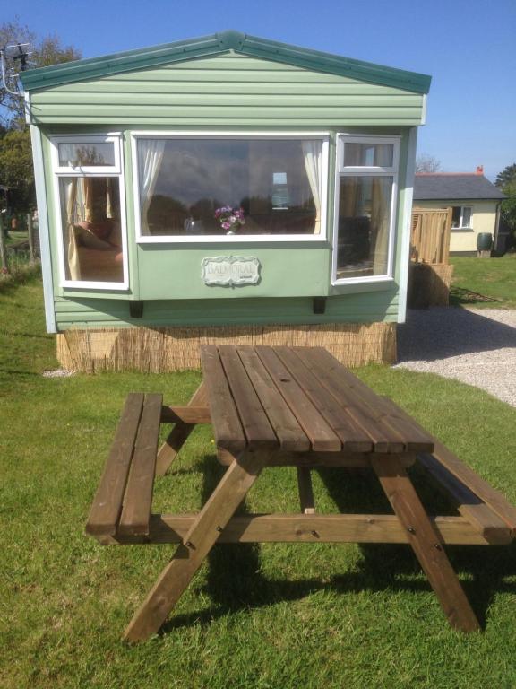 Luxury Mobile Home near Perranporth situated on a quiet farm - B&B Truro