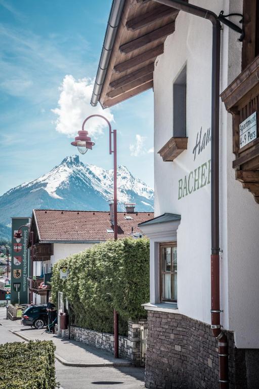 Haus Bacher - B&B Fulpmes
