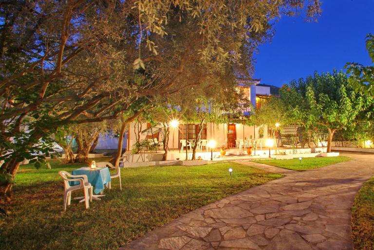 Korali Stafilos - Chambres d'hôtes Stafylos