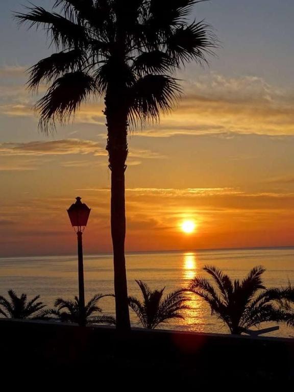 Sunny Breeze Apartment - Chambres d'hôtes Mojacar
