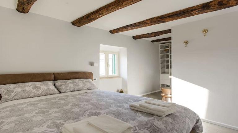 Attico GI-RO - B&B Napoli