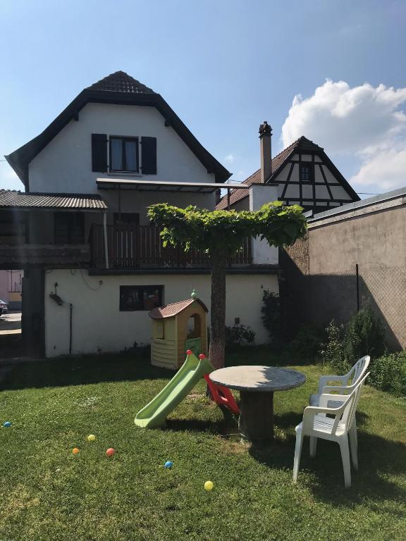 Gite chez Annette et Pierre Weber - B&B Niedernai