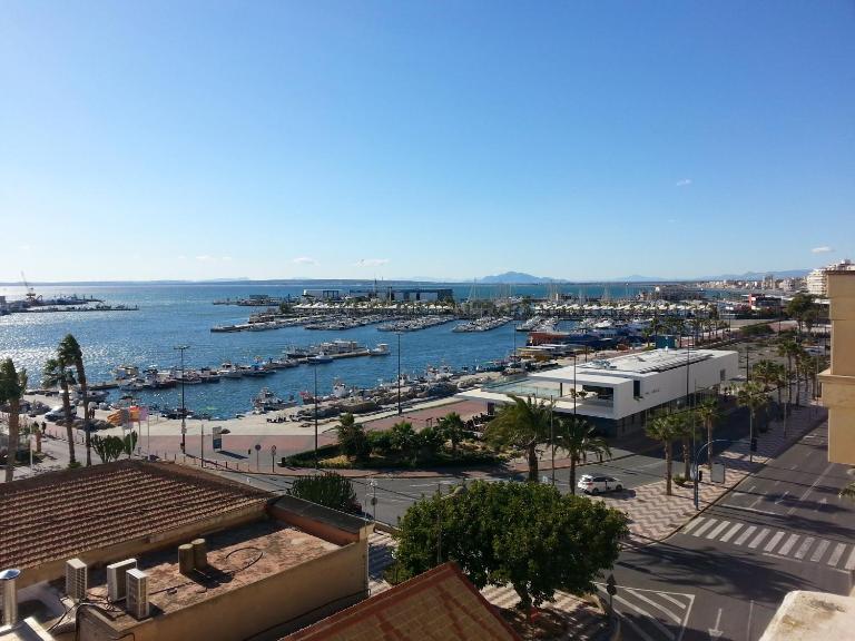 2 bedroom's flat on the beach, City center, 1 line - B&B Santa Pola