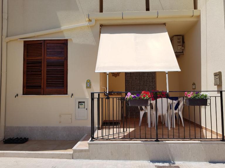 Appartamento Mazzini 8 - Ferienwohnung San Vito lo Capo