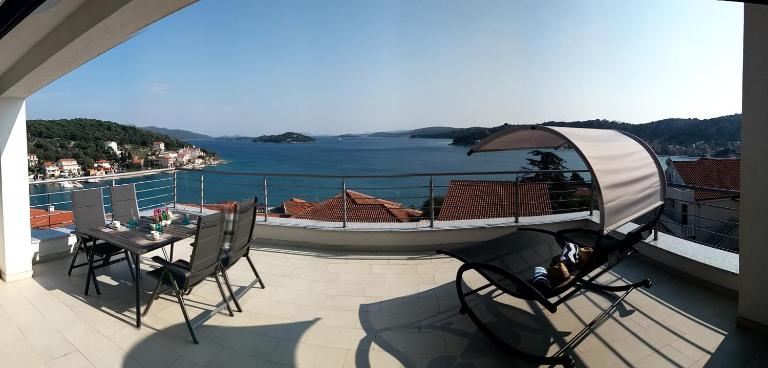Villa Big Blue, Tisno - B&B Tisno