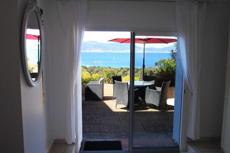 Villa Ghiatone - Bed and Breakfast Pietrosella