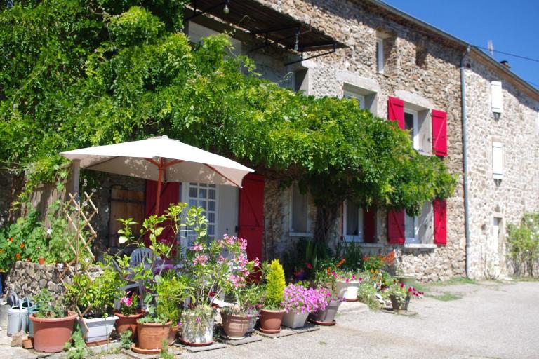 L'aligier - Les gites de Pierregras - Bed and Breakfast Vals-les-Bains
