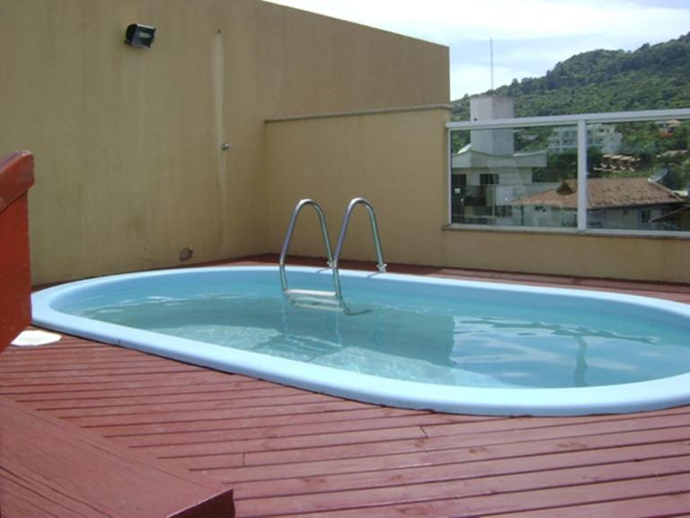 edificio bessenelo - B&B Bombinhas