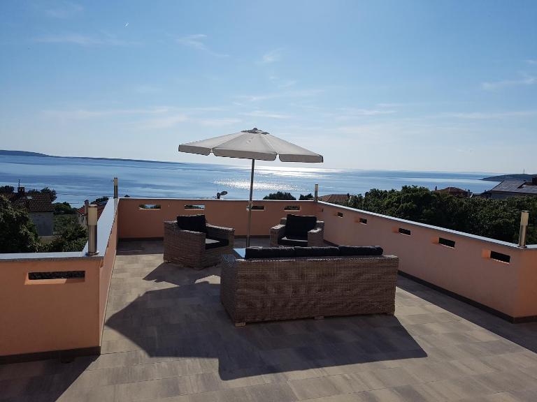 Apartmani Ivana - B&B Cres (ciudad)