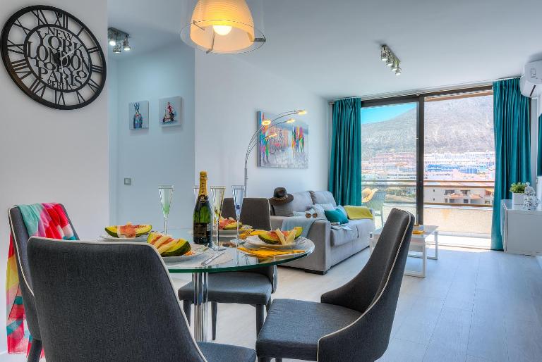 Modern Apartment Los Cristianos Center - Ferienwohnung Los Cristianos
