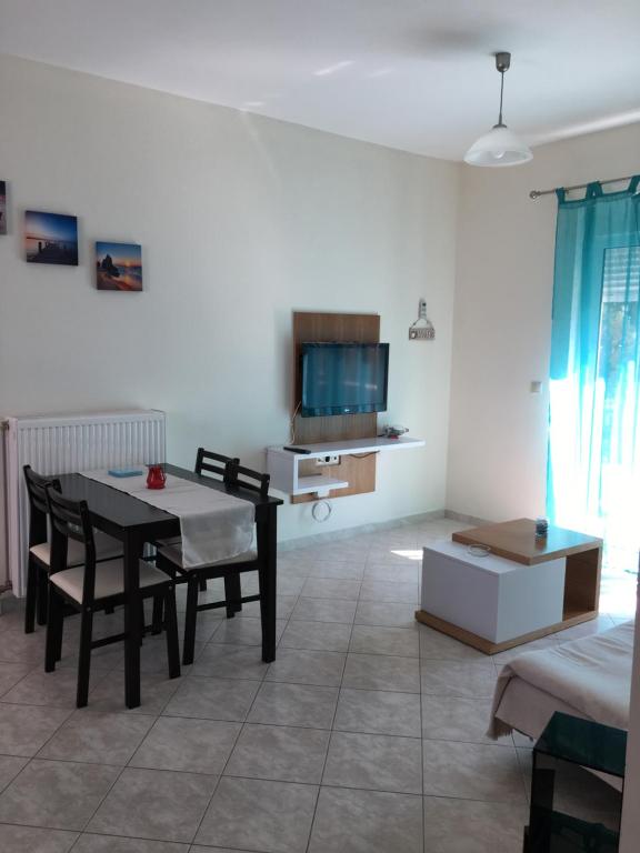 Retas apartment - Bed and Breakfast Kremastí