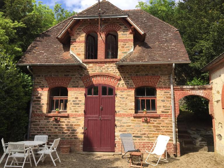 Gîte Les Ecuries du Manoir de Bénédicte - B&B Cahan