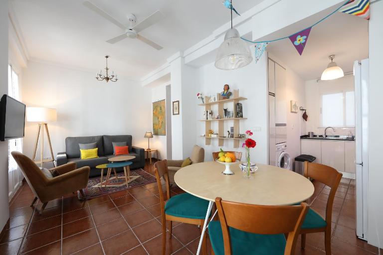Cozy Apartment City Hall - B&B Alicante