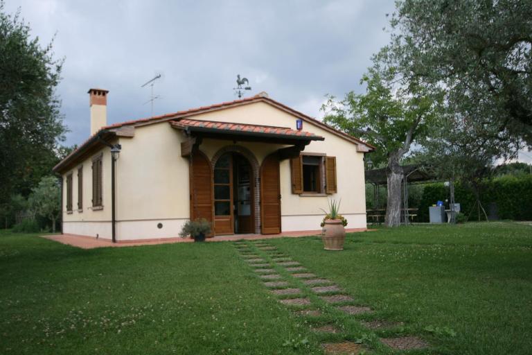 Casetta Singola vicino al Mare - Bed and Breakfast Castagneto Carducci