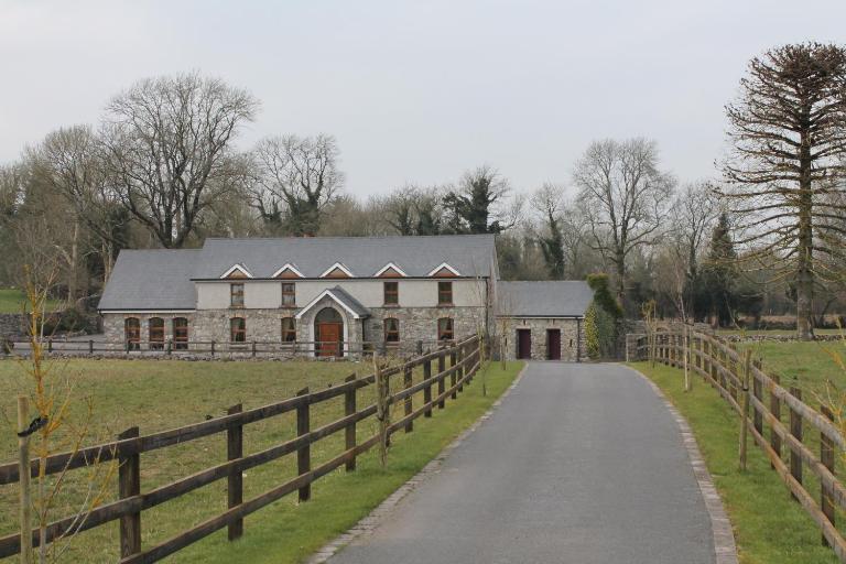 Moynure House Boutique B&B & Separate Two bedroom Chalet - Chambres d'hôtes Athlone