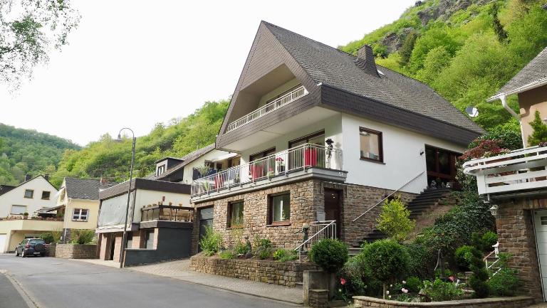 Ferienwohnung Weirich - B&B Moselkern