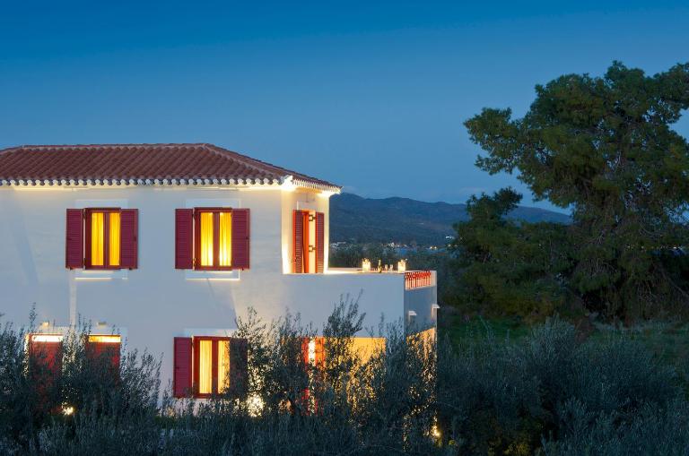 Makis Inn Resort - B&B Thermisia
