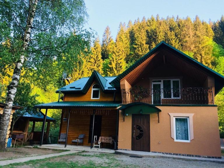 Садиба у Брусків - B&B Mizhhirya