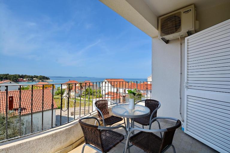Apartments Miro - B&B Petrcane