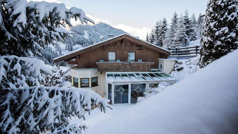 Haus Alpenchalet - Ferienwohnung Neustift im Stubaital