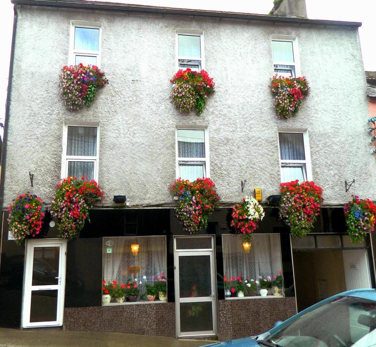 Inishross House - Bed and Breakfast New Ross