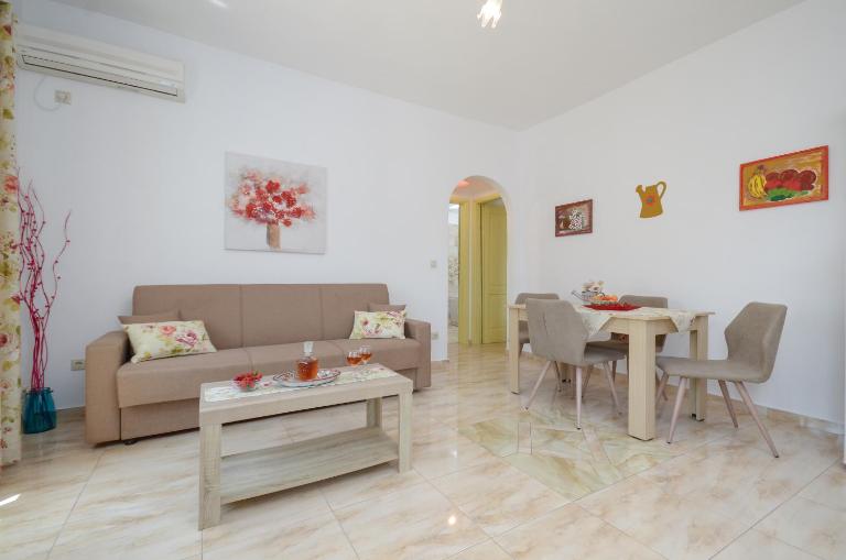 Kapris House - B&B Agios Prokopios