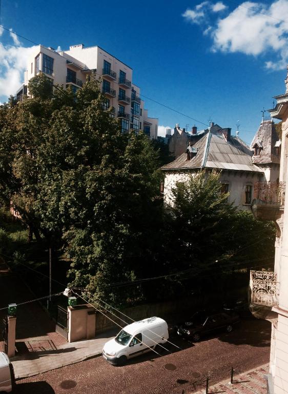 Уютная квартирка в центре - B&B Lviv