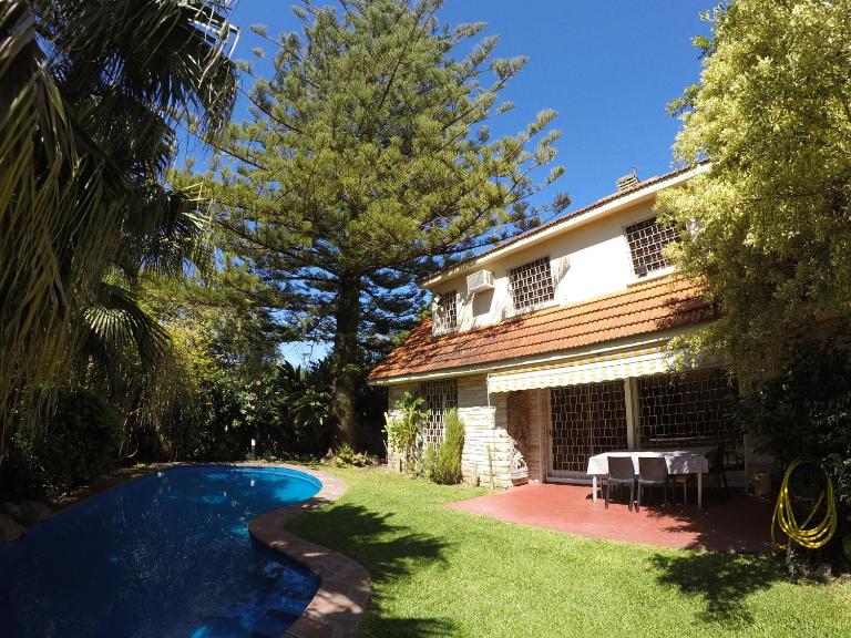 Deaf Twins Bed Martínez - Bed and Breakfast San Isidro