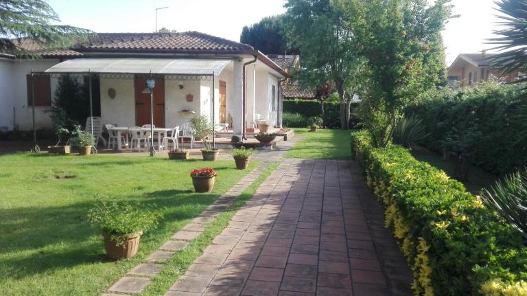 La casa di Angelo e Gladys - B&B Bella Farnia