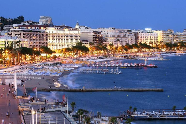 Grand Studio Carré d'Or - Les Méridiens - Ferienwohnung Cannes