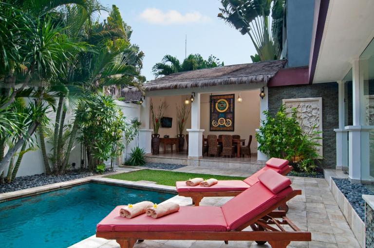 4BR Villa Selasa - Minggu Villas Seminyak - B&B Seminyak