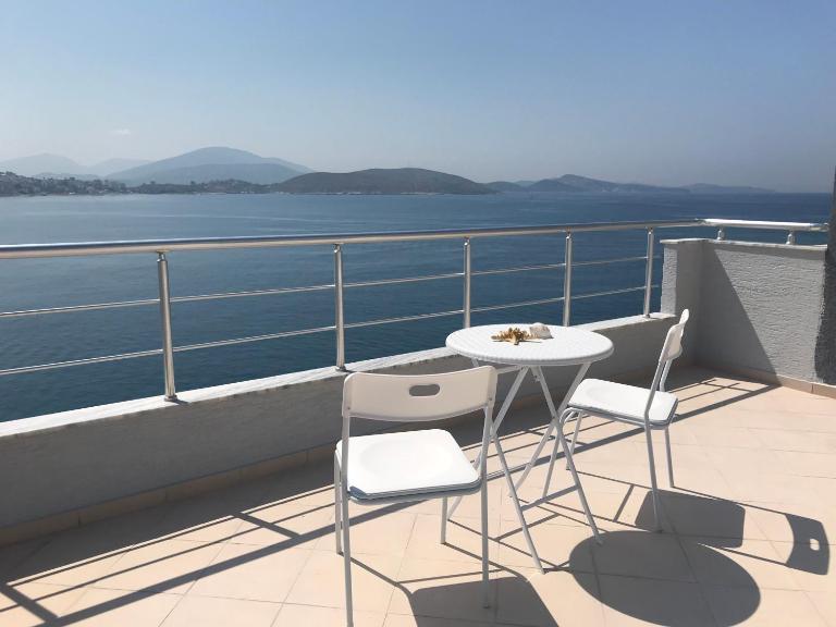 Kristina Bellavista Rooms - B&B Sarandë