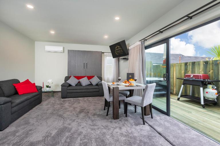 Kings On Peace - Bed and Breakfast Rotorua