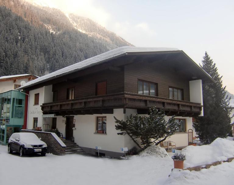 Apart Landhaus Zangerl - Bed and Breakfast See