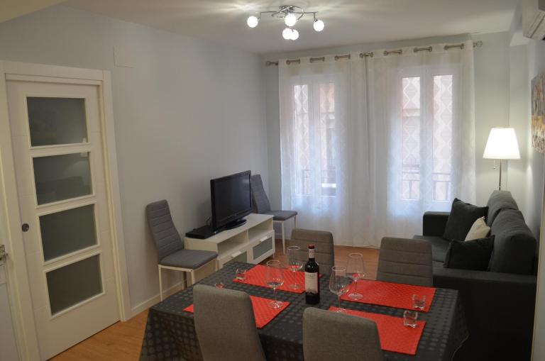 Apartamento Camino Laurel en Travesía Laurel Nº 6 - Chambres d'hôtes Logroño
