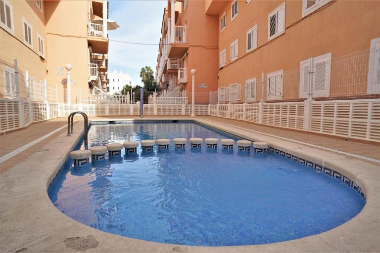 Apartment Near The Beach La Mata - B&B Torrelamata