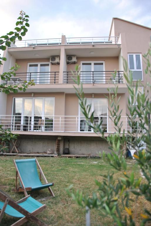 Haamel Apartment - B&B Dulcigno