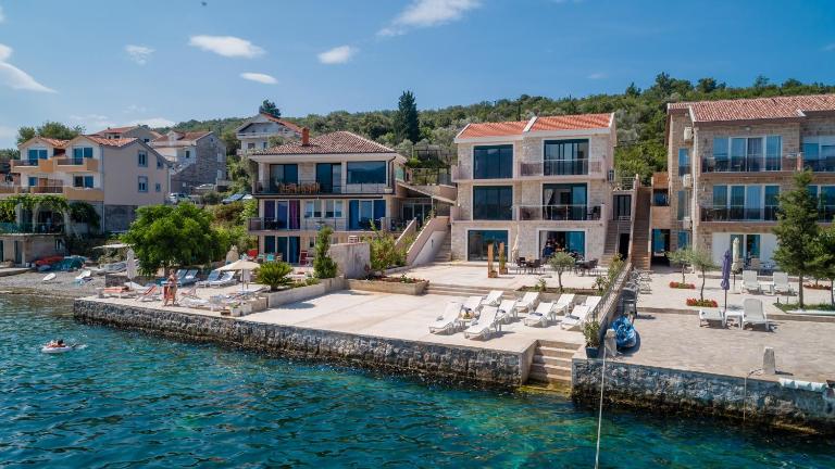 Apartmani Mia - Bed and Breakfast Tivat