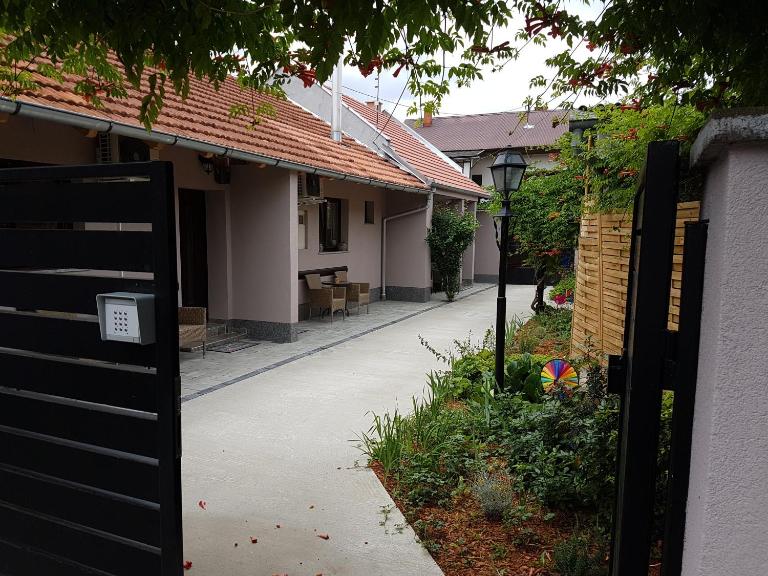 NunaNina apartmani - Bed and Breakfast Požega