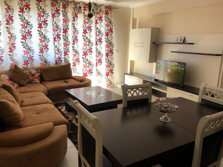 Apartment Pisha - B&B Durrës