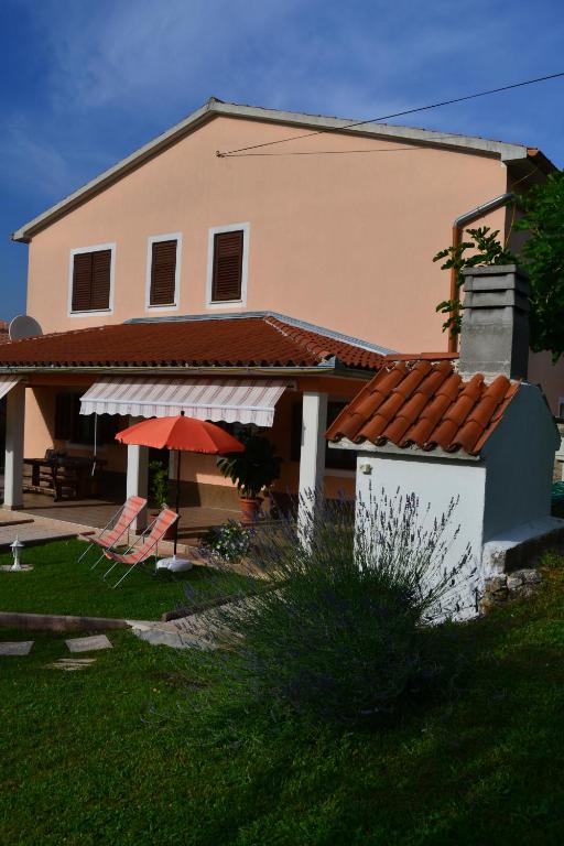 Apartman Doli - B&B Nedeščina