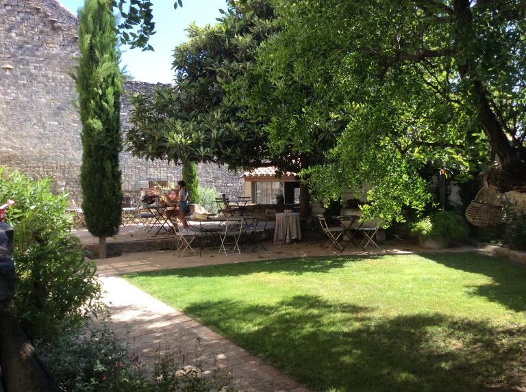 Le Posterlon - Ferienwohnung Caumont-sur-Durance