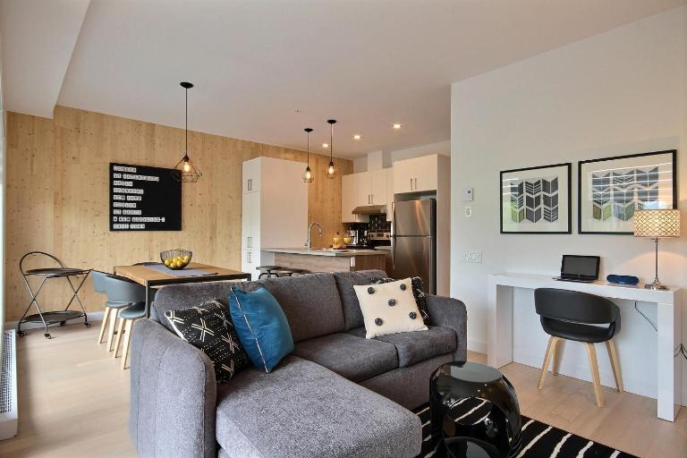The Modern Cocoon - B&B Quebec