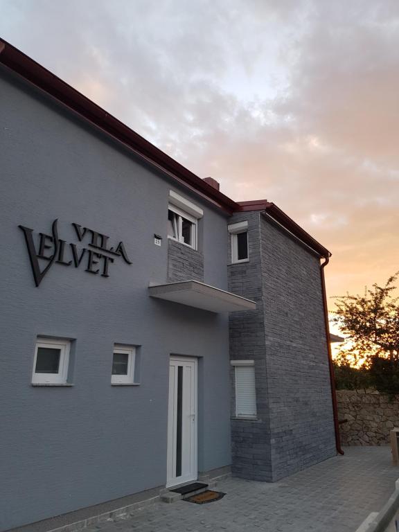 Vila Velvet - Bed and Breakfast Starigrad