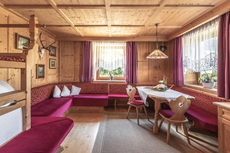 XL Appartements Steinhaus - B&B Cadipietra