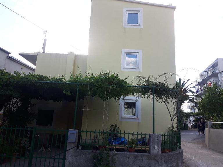 Apartmani Lucia - Chambres d'hôtes Makarska