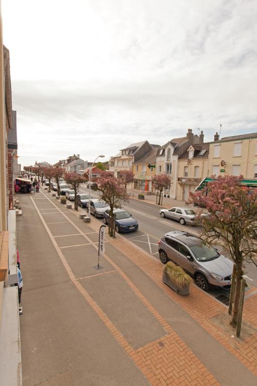 APPARTEMENT 4 PERSONNES CLASSE 2 ETOILES LEBOUCQ Laurent - Chambres d'hôtes Fort-Mahon-Plage
