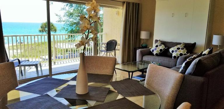 Beach and sunset view from your balcony - B&B Longboat Key