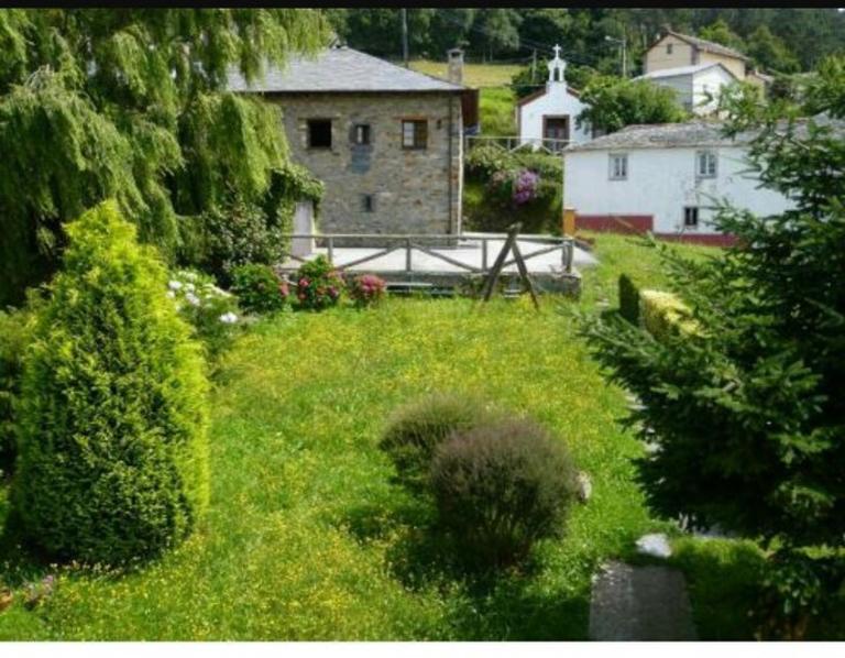 Apartamentos y Casa La Paredana, agroturismo - B&B Fontoria
