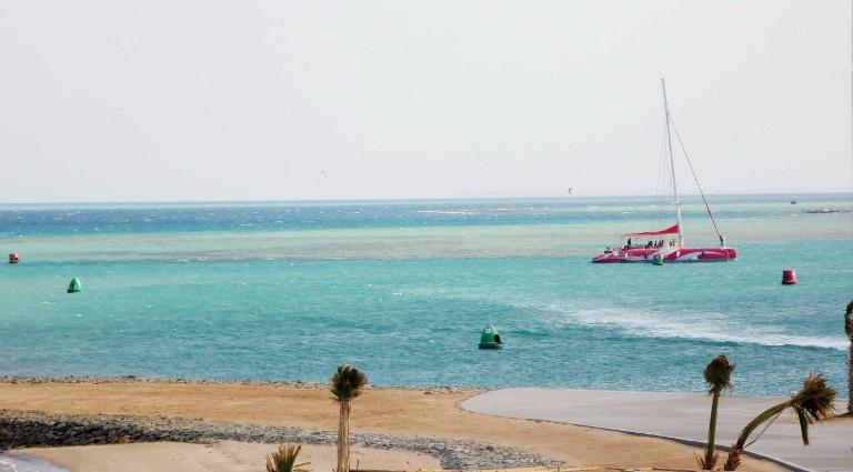 New Marina MP 37 - B&B Hurgada